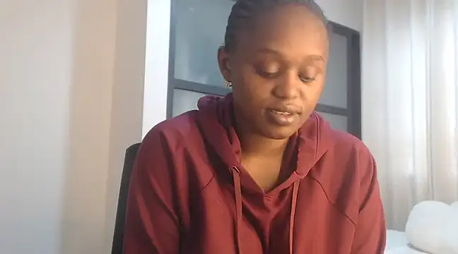 Lafaye19 online show from 12/19/24, 04:23