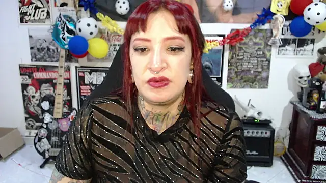 Snapshot of Rollyderolandia666 chatting on 07/15/26, 10:26 Rollyderolandia666 online show from 07/15/26, 10:26