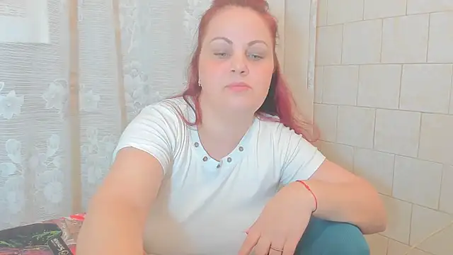 Snapshot of Adelamilfsex chatting on 12/03/24, 07:33 Adelamilfsex online show from 12/03/24, 07:33