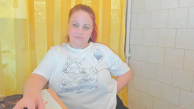 Snapshot of Adelamilfsex chatting on 01/18/25, 09:13 Adelamilfsex online show from 01/18/25, 09:13