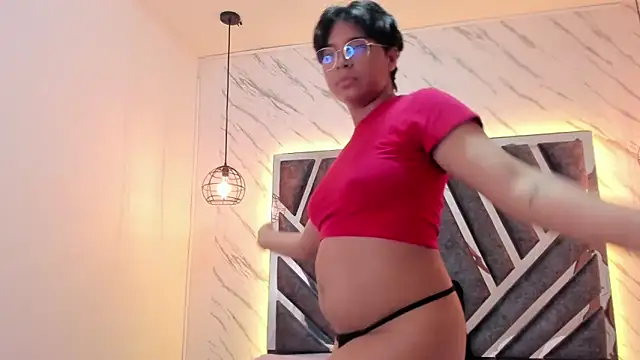 Emmapark  online show from 02/13/25, 10:00