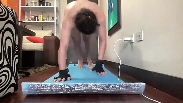 littlelatinhunter online show from 02/11/26, 12:32