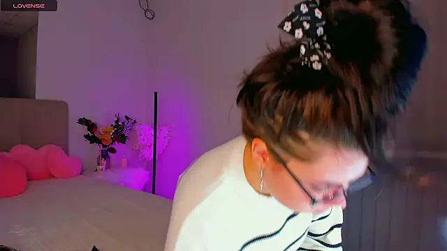 SelenaaSky online show from 12/18/24, 07:52