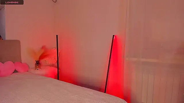 SelenaaSky online show from 02/09/25, 01:35