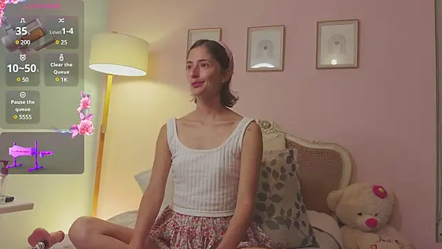 KittyAna online show from 02/11/25, 03:40