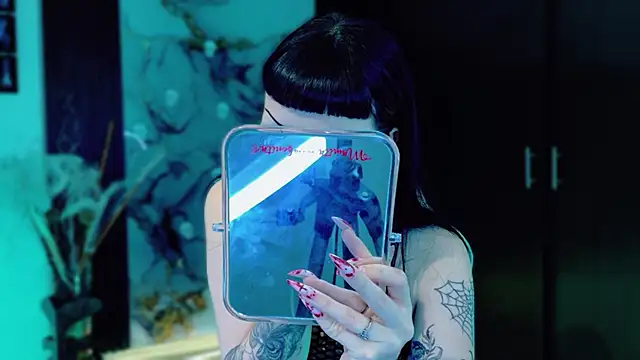 Snapshot of Madison_Jackson chatting on 11/26/25, 10:00 Madison Jackson online show from 11/26/25, 10:00