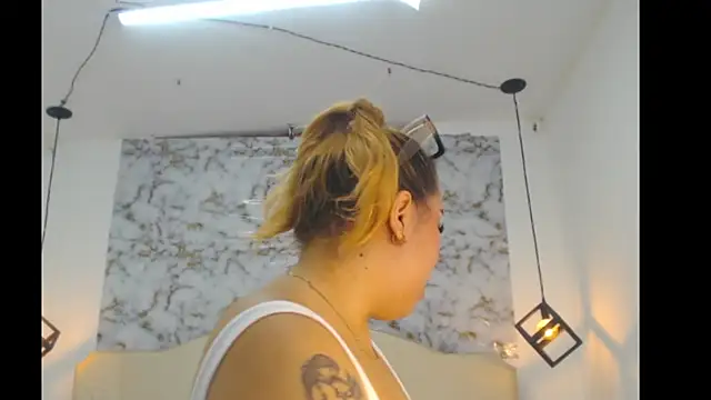 Kathiasaints online show from 04/05/26, 05:54