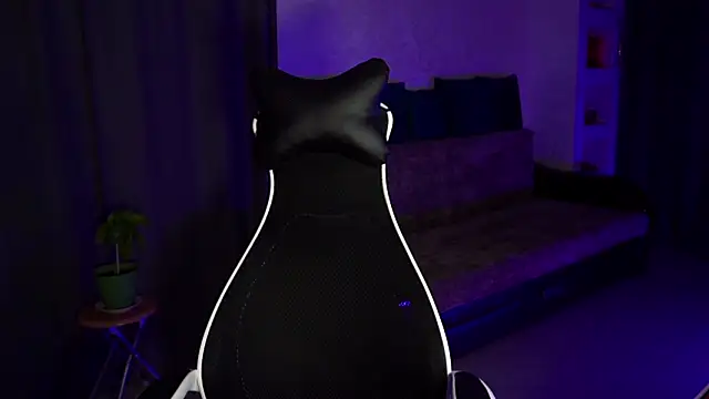 Litmate online show from 10/24/25, 12:08