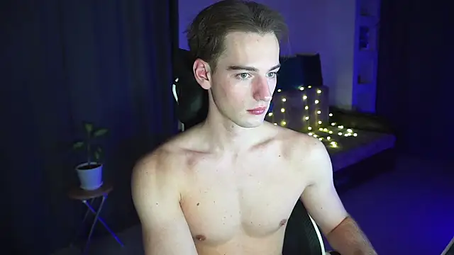 Litmate online show from 11/21/25, 01:37