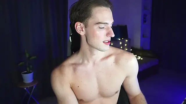 Litmate online show from 11/27/25, 01:07