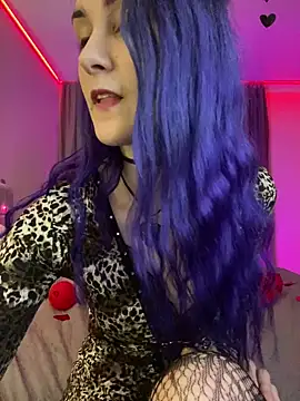 Snapshot of Erotic_Synth_Goddess chatting on 02/11/25, 06:22 Erotic Synth Goddess online show from 02/11/25, 06:22