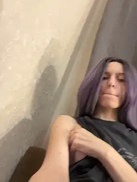 Snapshot of RinaMood chatting on 12/07/24, 04:03 RinaMood online show from 12/07/24, 04:03