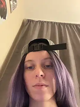 Snapshot of RinaMood chatting on 02/05/25, 11:23 RinaMood online show from 02/05/25, 11:23