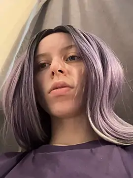 Snapshot of RinaMood chatting on 03/10/25, 07:32 RinaMood online show from 03/10/25, 07:32