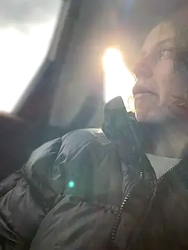 Snapshot of RinaMood chatting on 09/14/25, 08:24 RinaMood online show from 09/14/25, 08:24