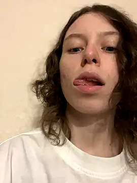 Snapshot of RinaMood chatting on 10/12/25, 10:25 RinaMood online show from 10/12/25, 10:25