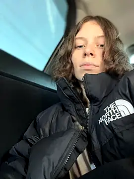 Snapshot of RinaMood chatting on 10/20/25, 04:24 RinaMood online show from 10/20/25, 04:24