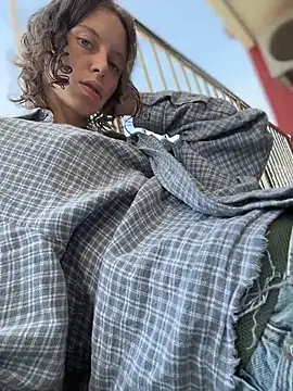 Snapshot of RinaMood chatting on 11/27/25, 03:19 RinaMood online show from 11/27/25, 03:19