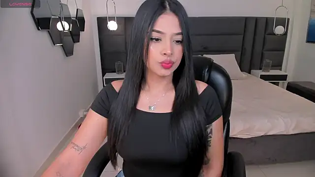 AlyssaDean online show from 01/10/26, 11:34