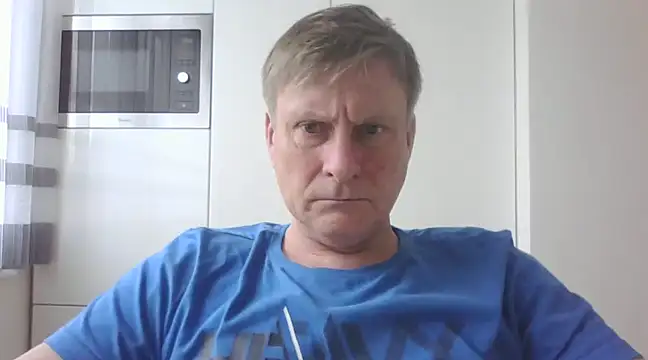 johnnym1 online show from 01/31/25, 09:16