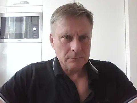 johnnym1 online show from 03/21/25, 01:01