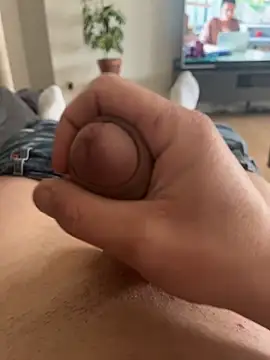 moi seul online show from 12/11/24, 01:28