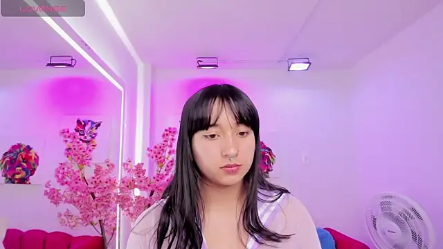 Miss dolly  online show from 02/13/25, 12:32