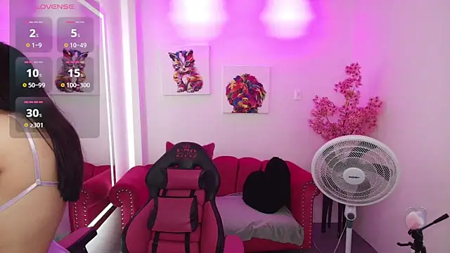 Miss dolly  online show from 09/25/25, 12:31