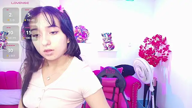 Miss dolly  online show from 05/05/26, 12:13