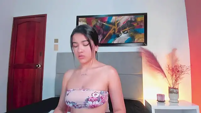 LeaahCarter online show from 02/13/25, 09:06