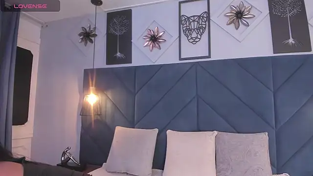 sarita hills online show from 12/28/24, 04:08