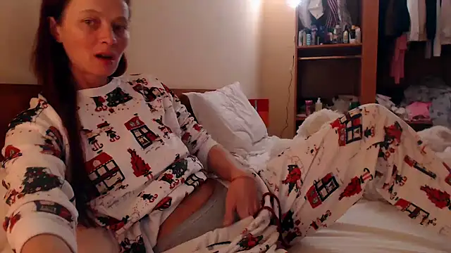 LovelyAndraGirl online show from 03/11/25, 07:36