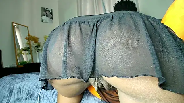 t-NaughtyLicia online show from 02/24/26, 07:17