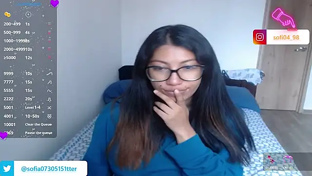 Snapshot of sofia_rosse4 chatting on 02/20/25, 02:24 sofia rosse4 online show from 02/20/25, 02:24