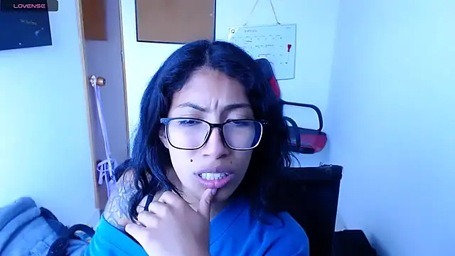 Snapshot of sofia_rosse4 chatting on 02/05/26, 07:07 sofia rosse4 online show from 02/05/26, 07:07