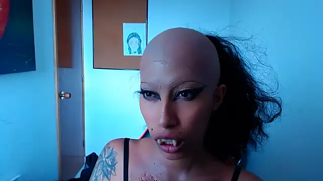 sofia rosse4 online show from 04/23/26, 08:55