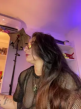 Snapshot of Amarantha_666 chatting on 03/12/26, 10:38 Amarantha 666 online show from 03/12/26, 10:38
