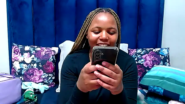 HotSmallTits online show from 04/13/26, 05:29