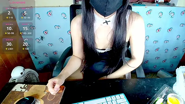   Saphia   online show from 04/13/26, 04:23