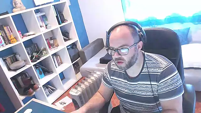 ravingr4d4 online show from 03/13/25, 11:19