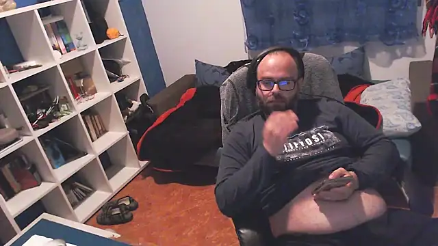 ravingr4d4 online show from 03/20/25, 01:02