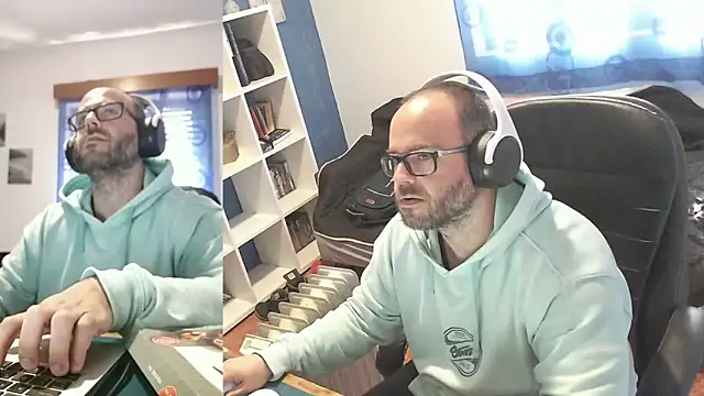 ravingr4d4 online show from 11/21/25, 12:59