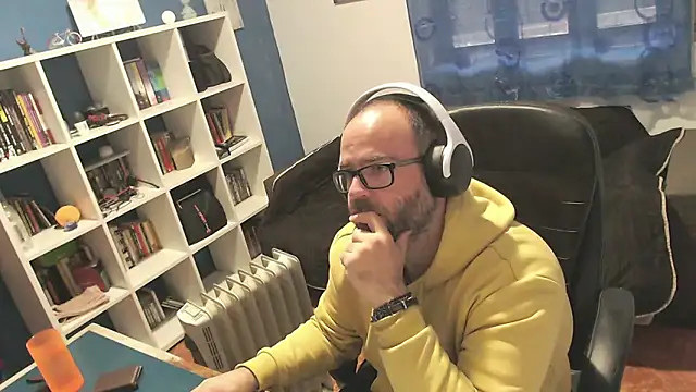 ravingr4d4 online show from 11/23/25, 03:45