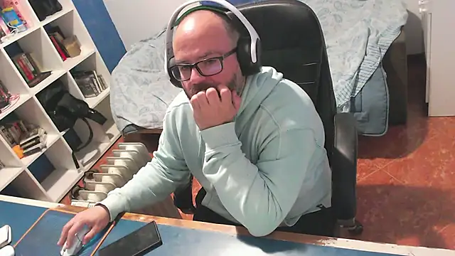 ravingr4d4 online show from 03/16/26, 09:41