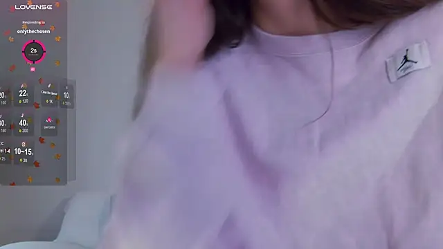 LilyRoselyn online show from 10/31/25, 05:25