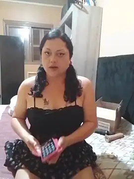 LilithRos3 online show from 04/12/26, 12:04