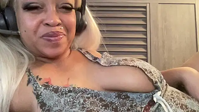 cocaNutt online show from 02/26/26, 04:22