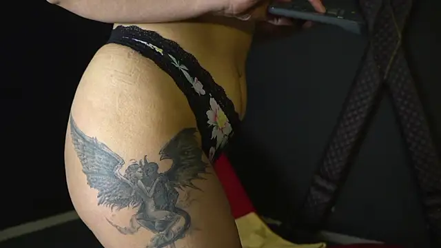 CelineConner online show from 02/15/26, 05:15