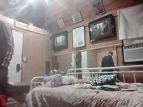 AlphaAlluring69 online show from 02/22/25, 05:55