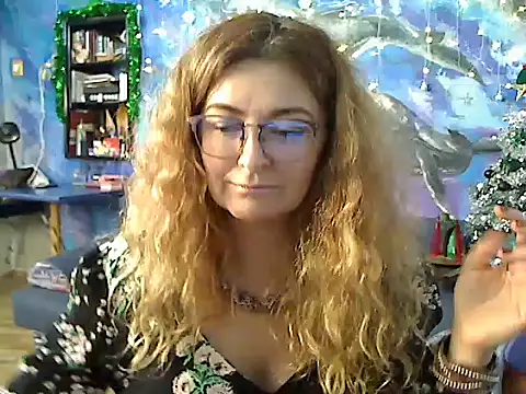 Helen1974 online show from 01/05/25, 09:05